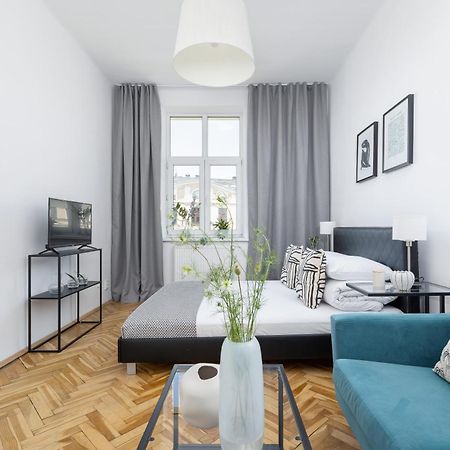 1-Bedroom Apartment - Dluga 65 Street Krakow Ngoại thất bức ảnh