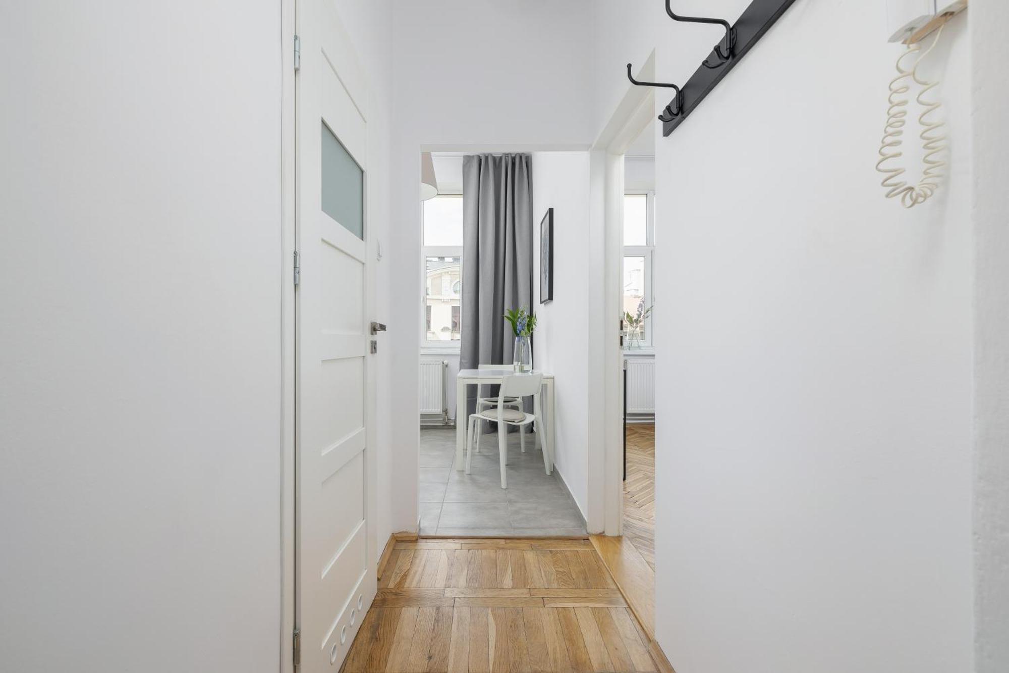 1-Bedroom Apartment - Dluga 65 Street Krakow Ngoại thất bức ảnh